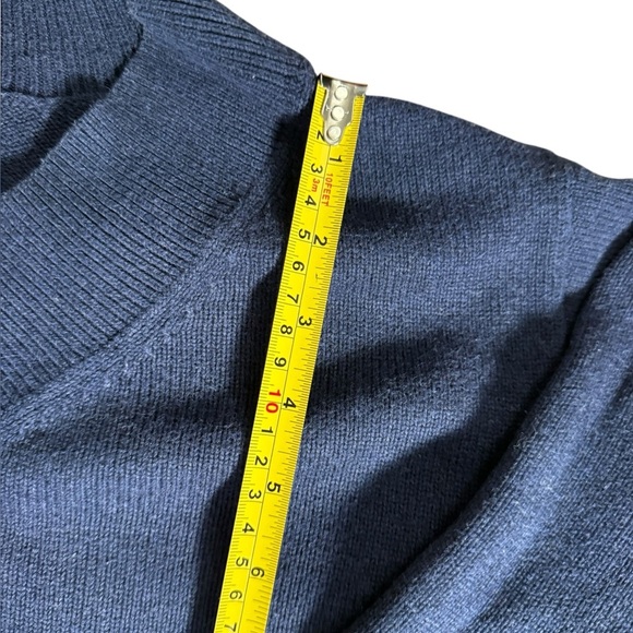Men’s Banana Republic Blue V-Neck Sweater – Size L - Picture 4 of 5